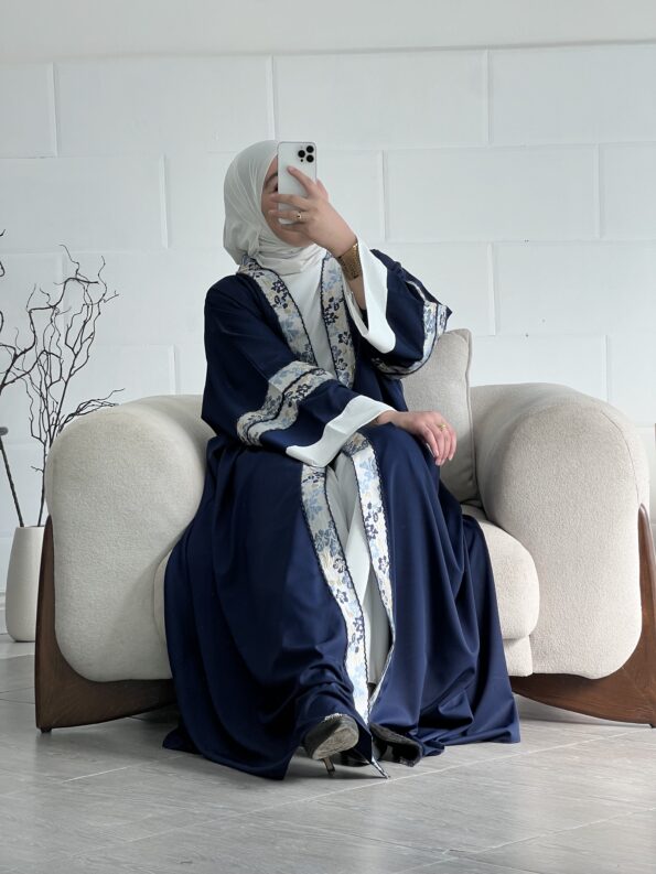 عباية رزان