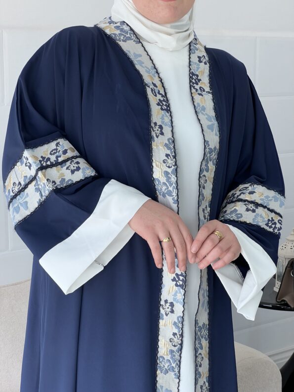 عباية رزان