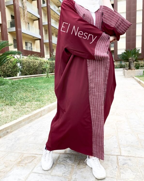 Abaya avec colle