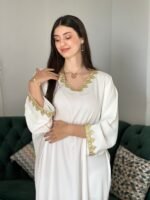 -جبة ذهبية -أبيض