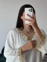 -جبة ذهبية -أبيض