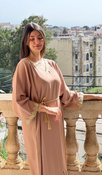 -جبة ذهبية -بيج
