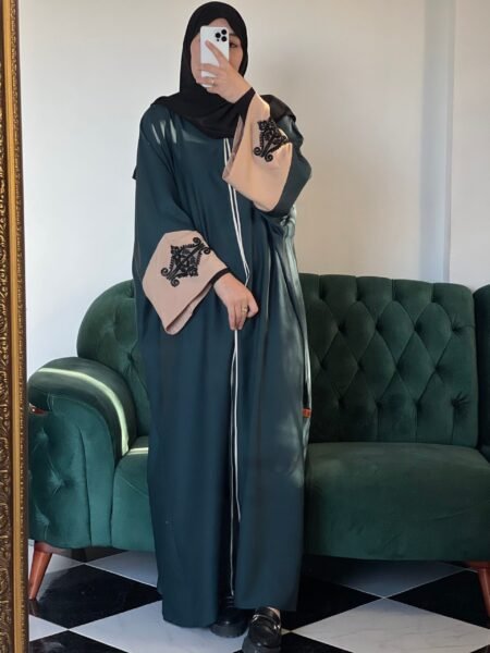 -2عباية شموخ -أخضر/بيج