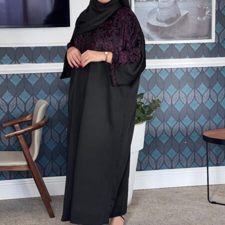 - عباية هوى -أحمر قاتم
