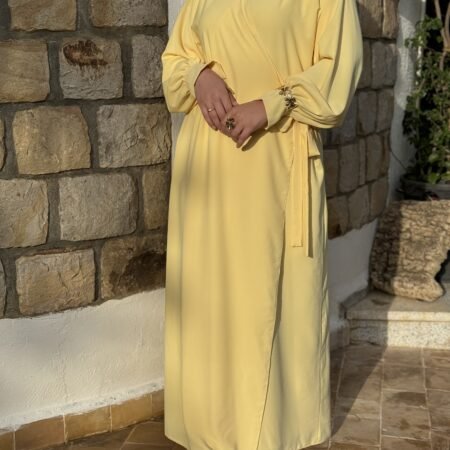 Robe Lily